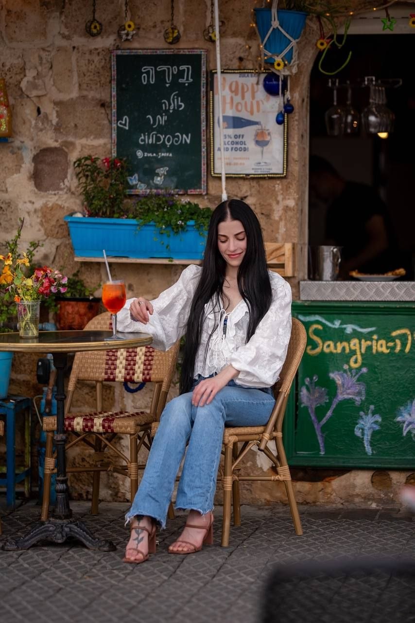 ליזה מסאזיסטית נדירה בת 25 -תל אביב
