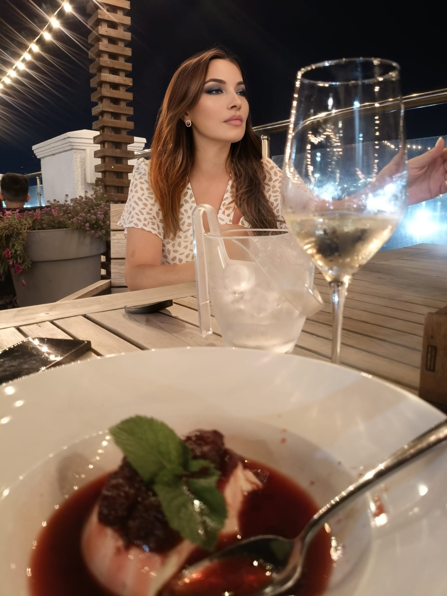 לילי – רזה 29 מטפלת – בתל אביב