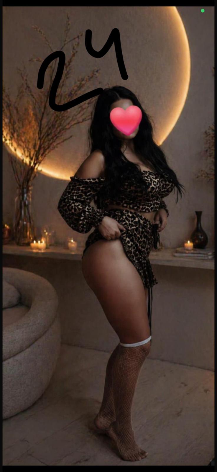פתח תקווה – מסאזיסטית לעיסוי מפנק